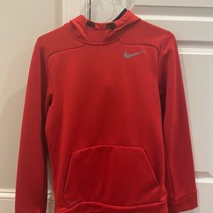Under armor therma fit sweatshirt